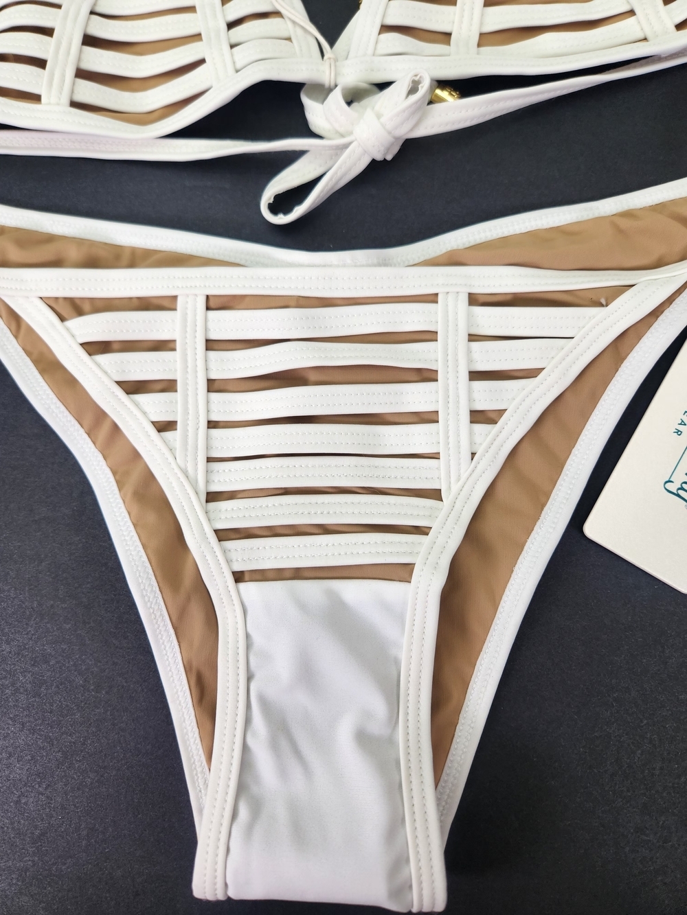 NWT Beach Bunny Hard Summer White Caged Bikini Set - Size Large - Picture 4 of 13